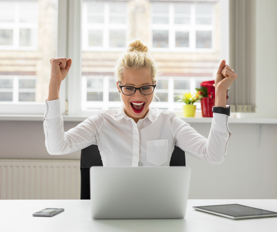 Sich über Erfolge freuen sichtbar bachen Bescheidenheit